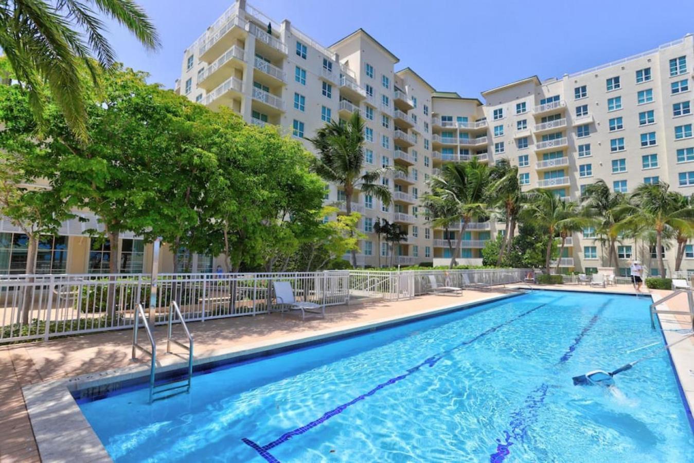 1Br Rooftop Pool-10 Min Walk To Beach Boynton Beach Exterior photo